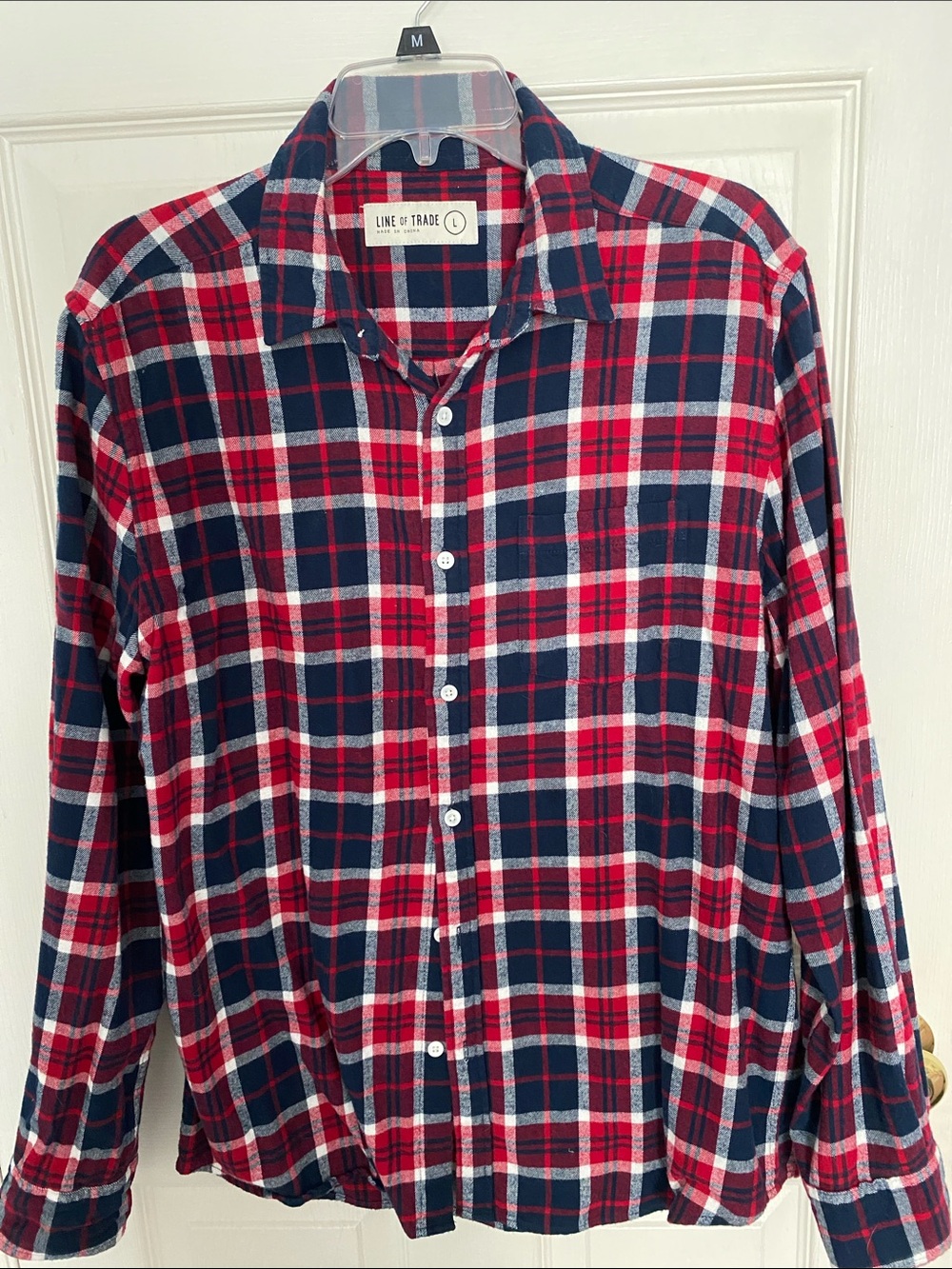Women’s  Red & Navy Plaid Button-Up Shirt
Light flannel   
Hardly worn